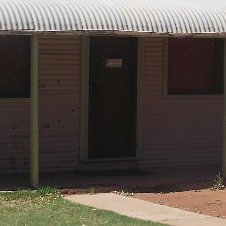 Aly'S Cottage Broken Hill Extérieur photo