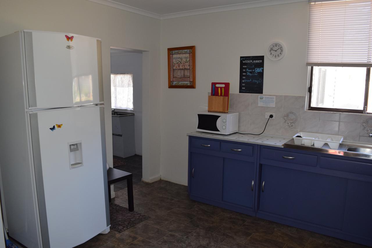 Aly'S Cottage Broken Hill Extérieur photo
