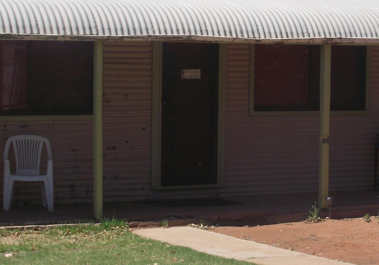 Aly'S Cottage Broken Hill Extérieur photo